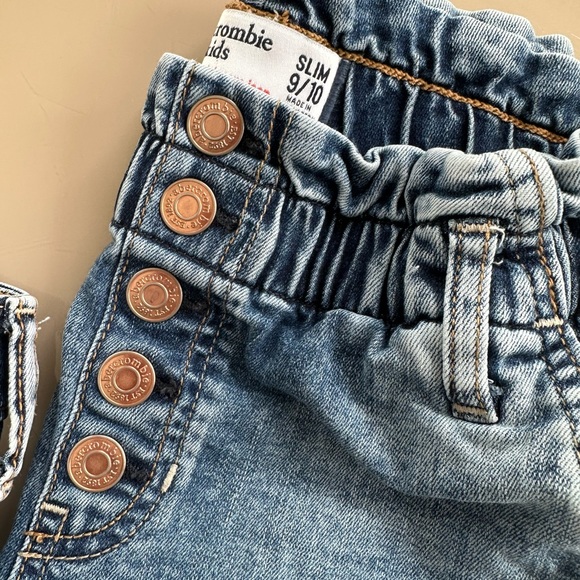 Abercrombie Jeans Bundle (Girls) Sizes 9-10 - Picture 3 of 5